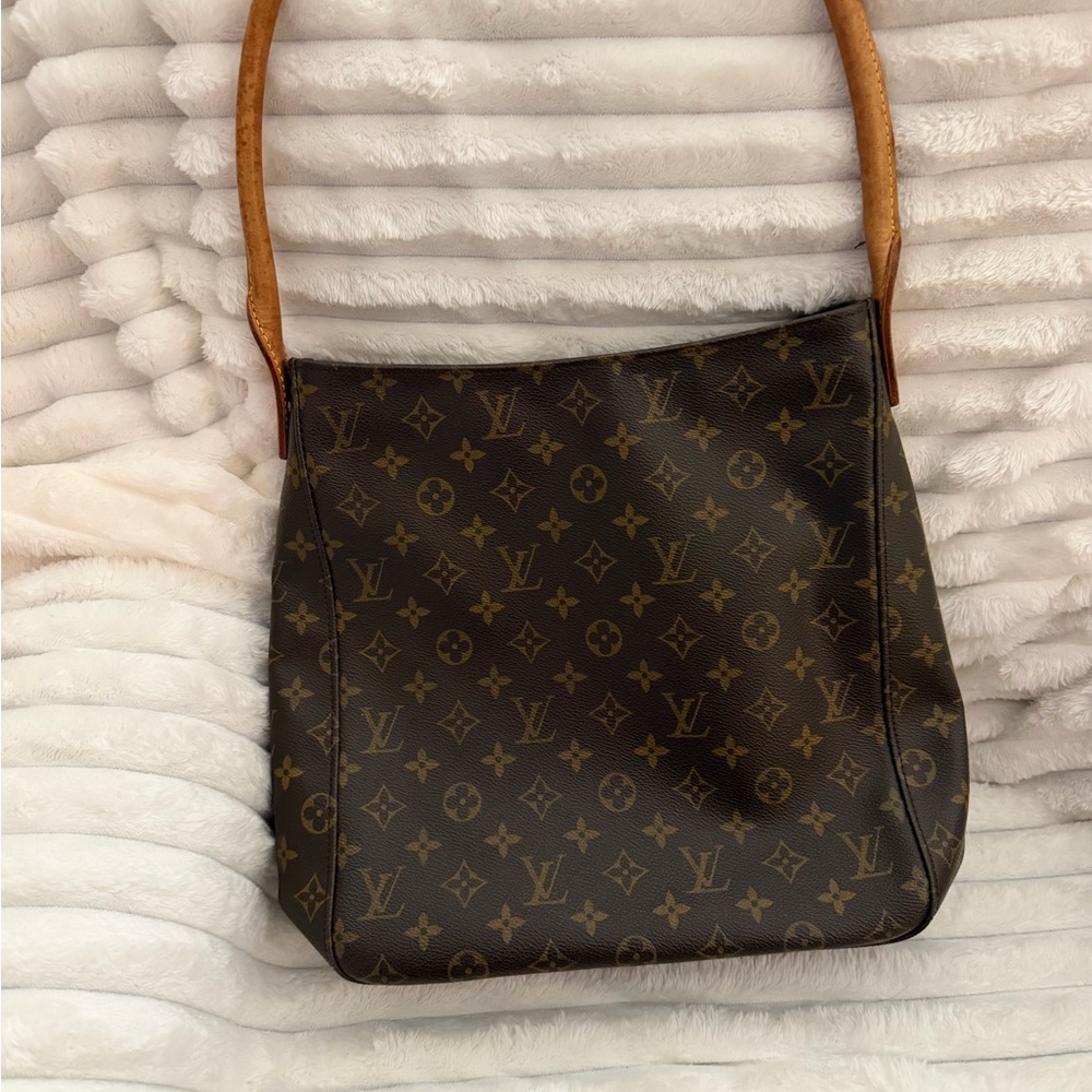 Louis Vuitton Monogram 2000 Looping GM Shoulder Bag